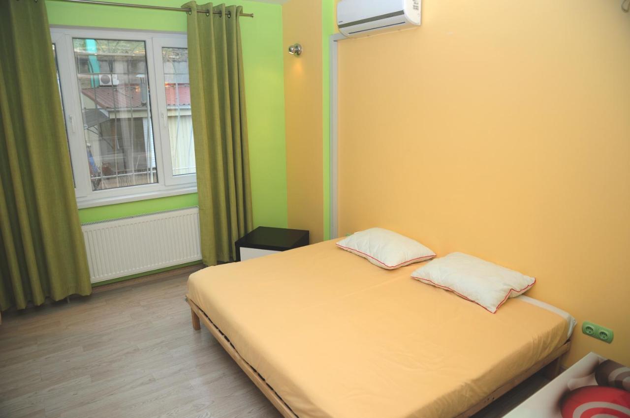 Homestay On Kanatna Street 57 โอเดสซา ภายนอก รูปภาพ