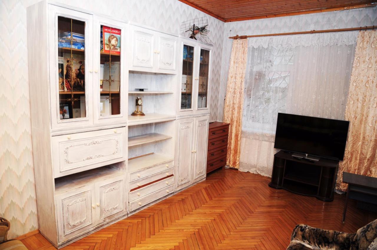 Homestay On Kanatna Street 57 โอเดสซา ภายนอก รูปภาพ