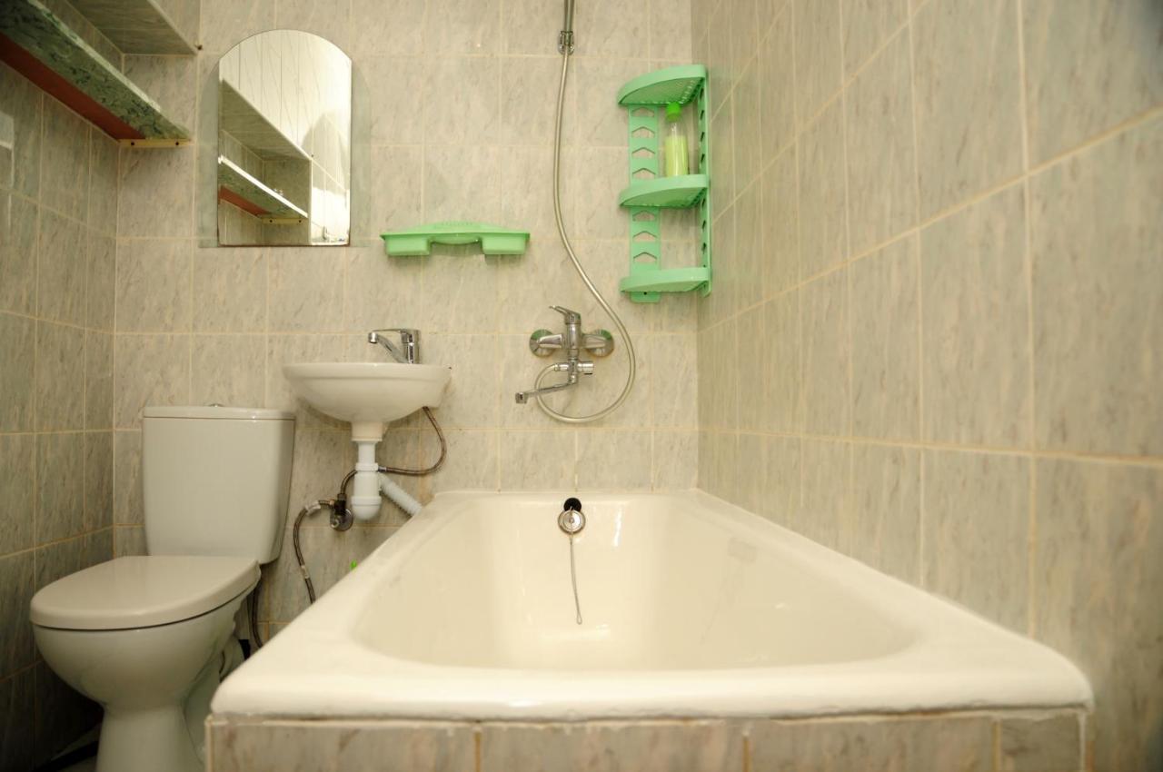 Homestay On Kanatna Street 57 โอเดสซา ภายนอก รูปภาพ
