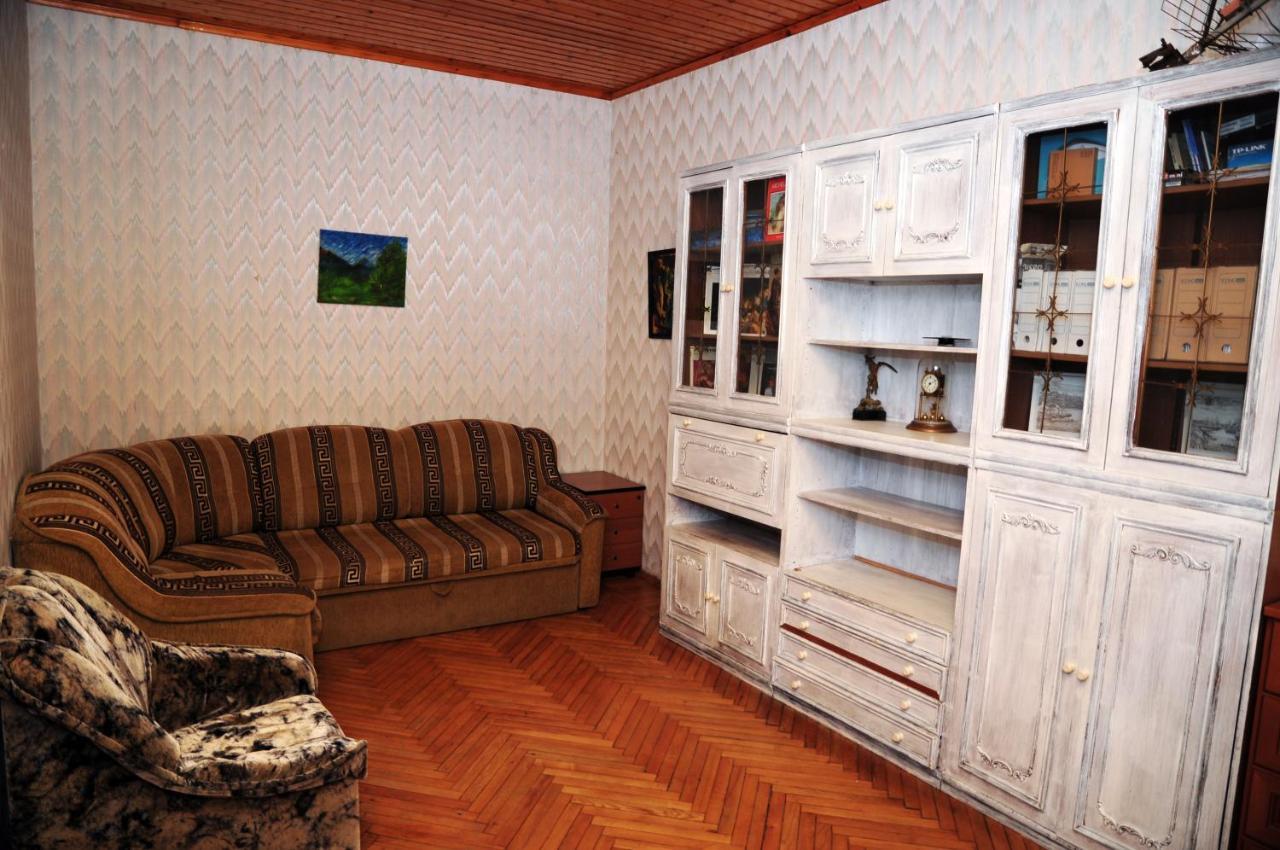 Homestay On Kanatna Street 57 โอเดสซา ภายนอก รูปภาพ