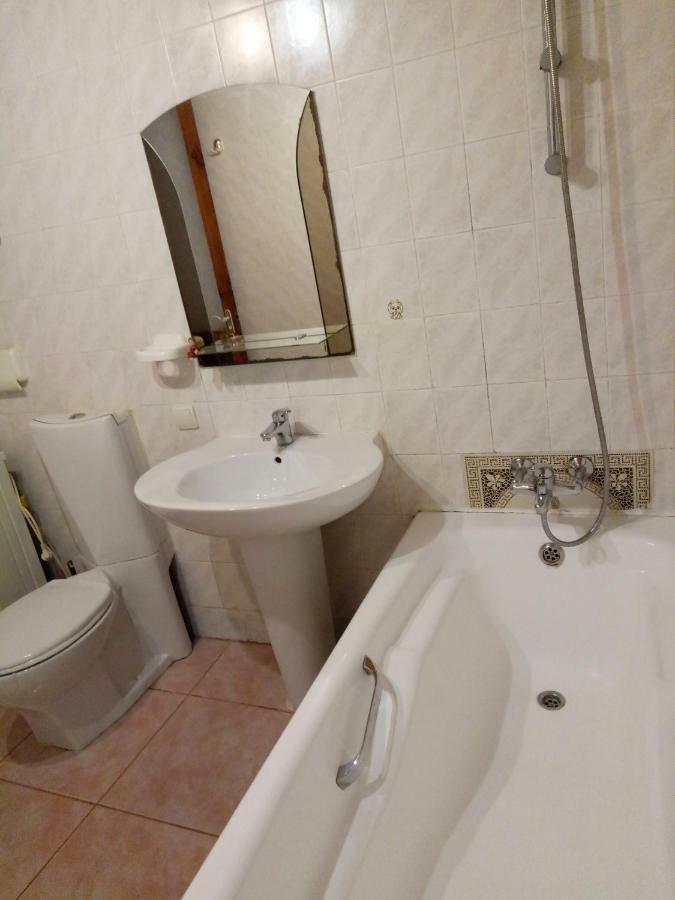 Homestay On Kanatna Street 57 โอเดสซา ภายนอก รูปภาพ