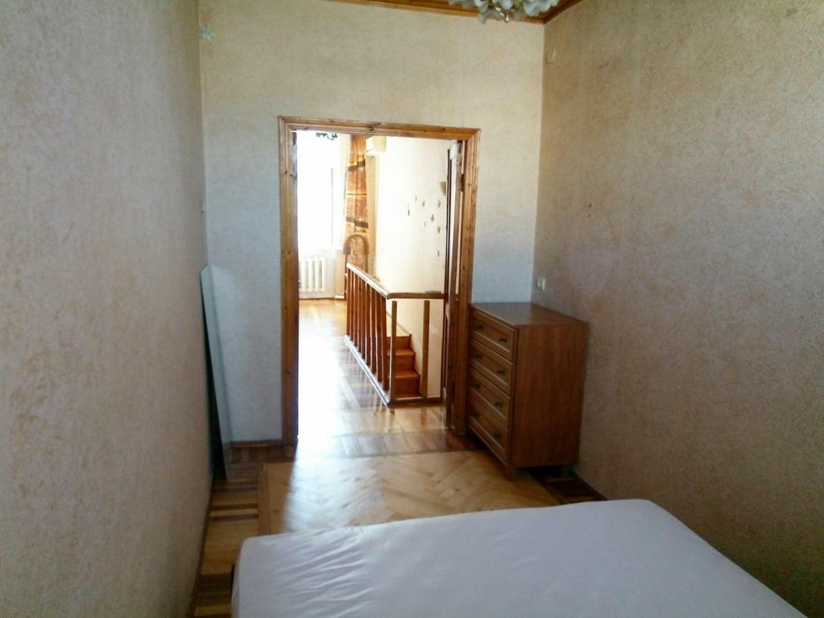 Homestay On Kanatna Street 57 โอเดสซา ภายนอก รูปภาพ